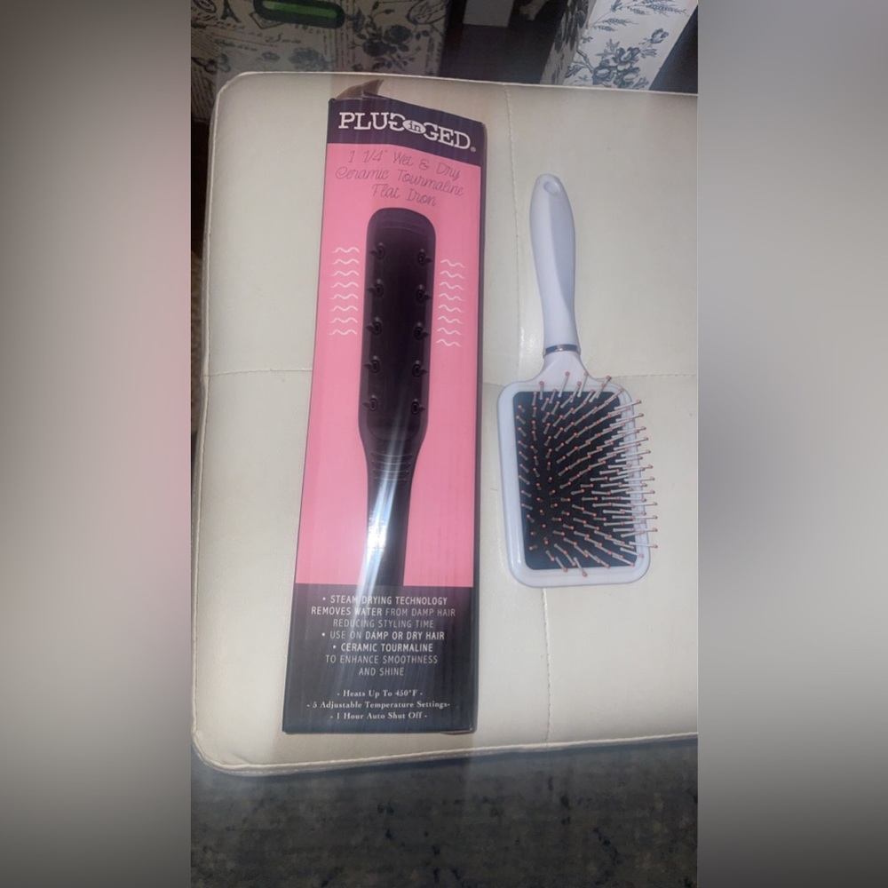 Plugged 1 1/4” Wet & Dry  Ceramic Tourmaline Flat Iron